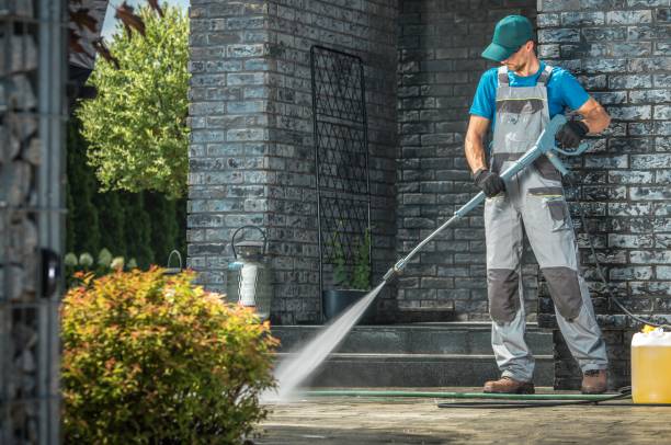 Best Sign and Awning Cleaning  in Greenfield, OH